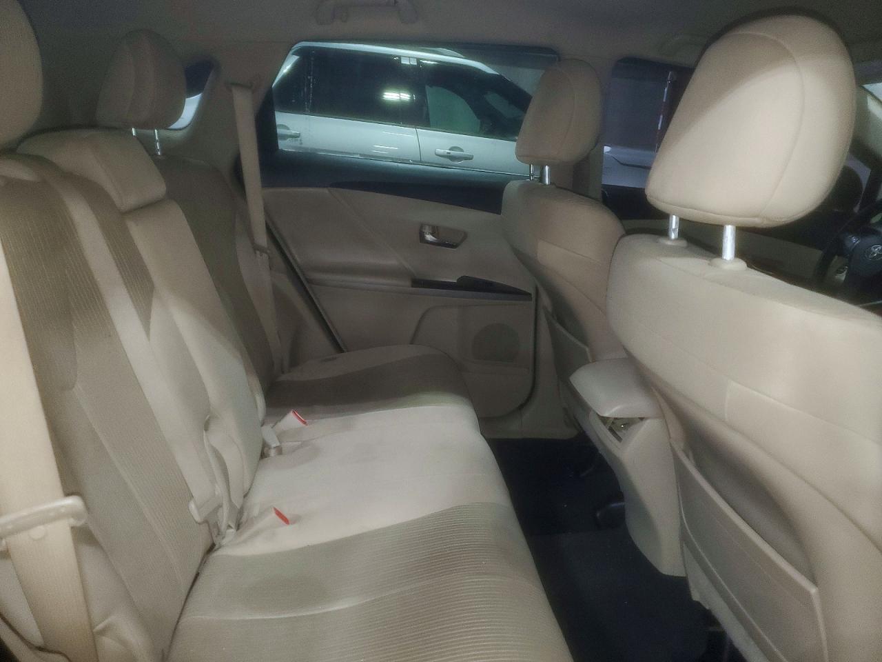 2010 TOYOTA VENZA