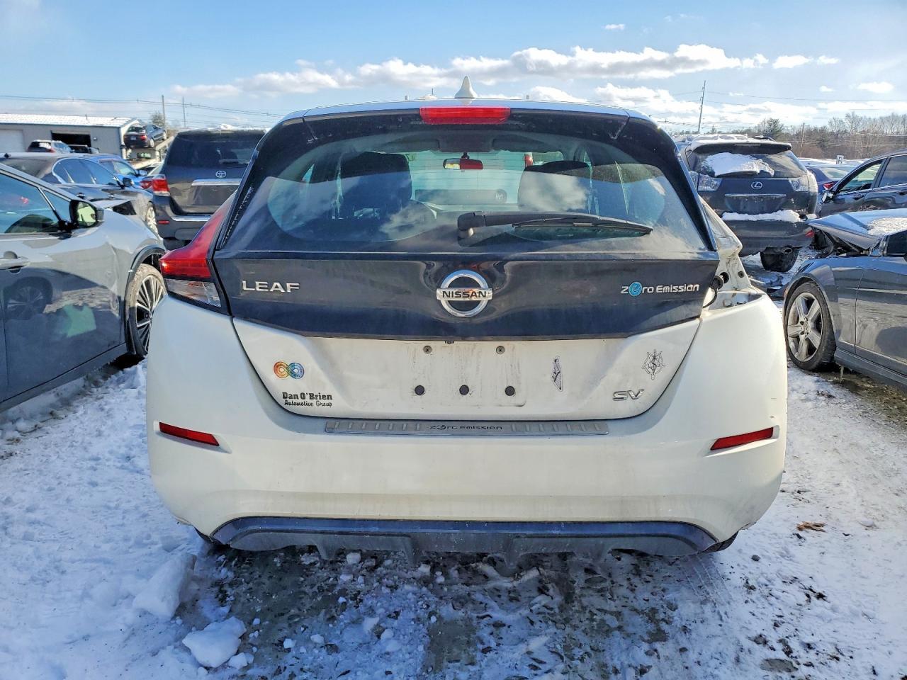 2018 NISSAN LEAF