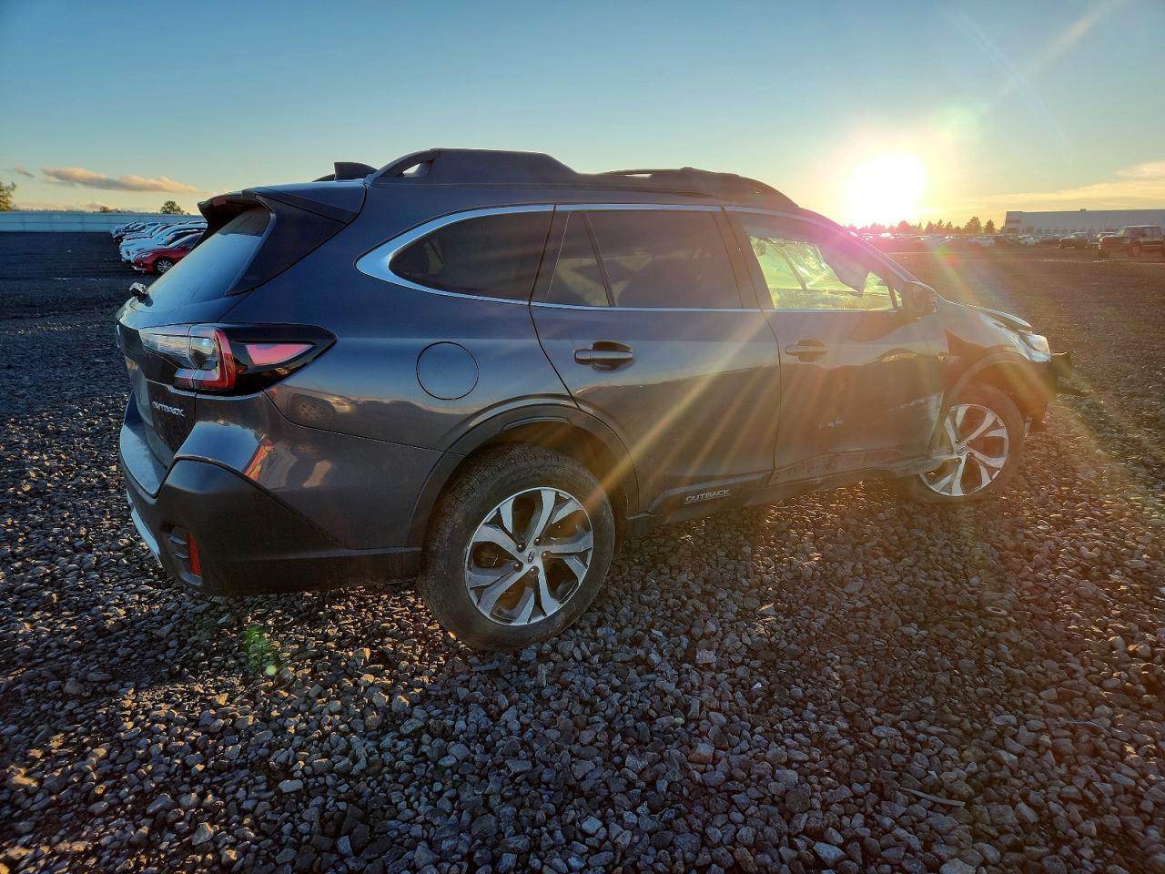 2020 SUBARU Outback