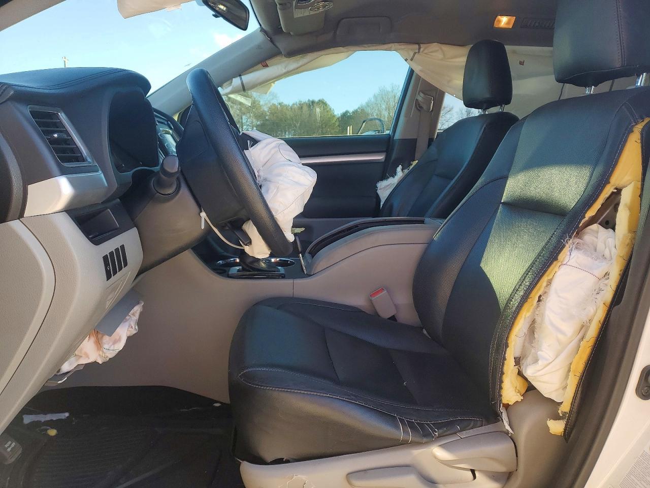 2014 TOYOTA HIGHLANDER