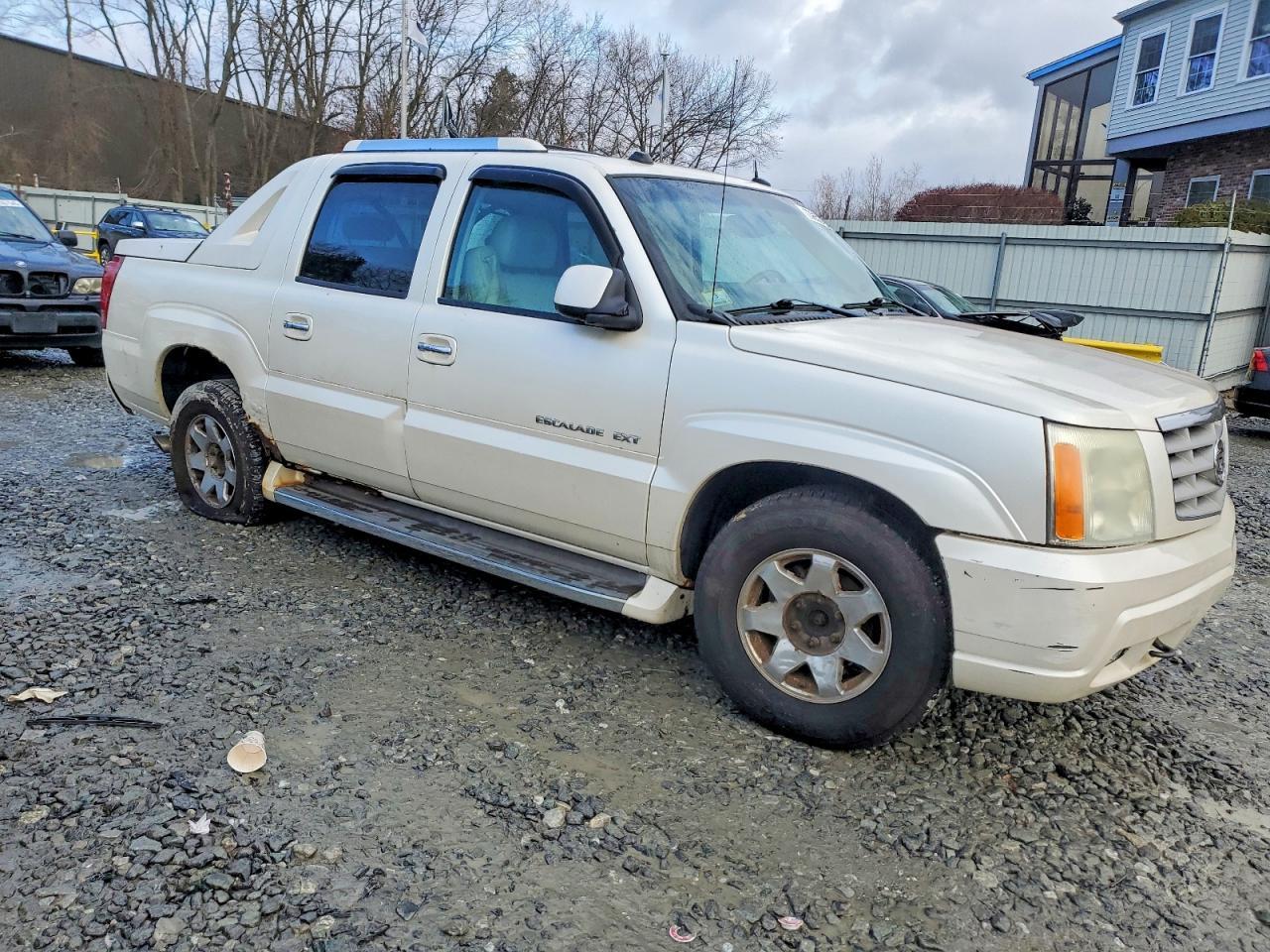 2004 CADILLAC Escalade EXT