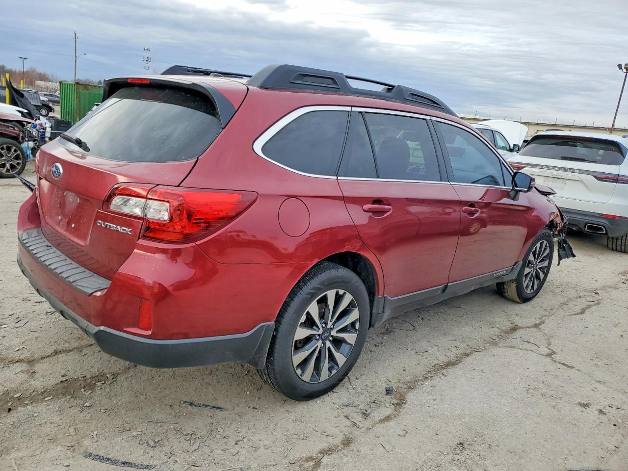 2015 SUBARU Outback