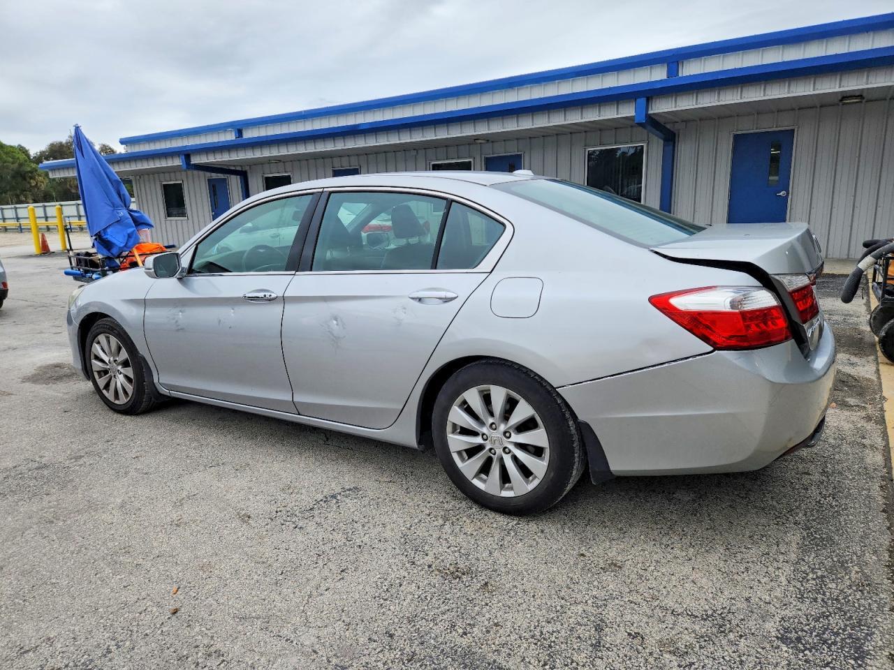 2015 HONDA ACCORD