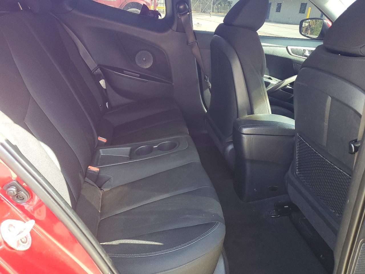 2017 HYUNDAI VELOSTER