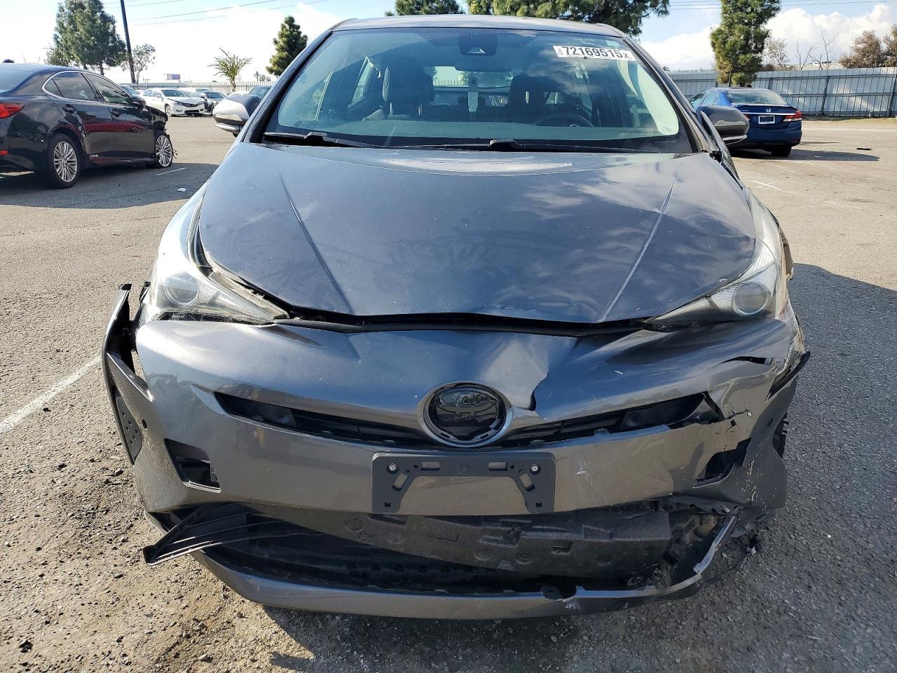 2018 TOYOTA PRIUS