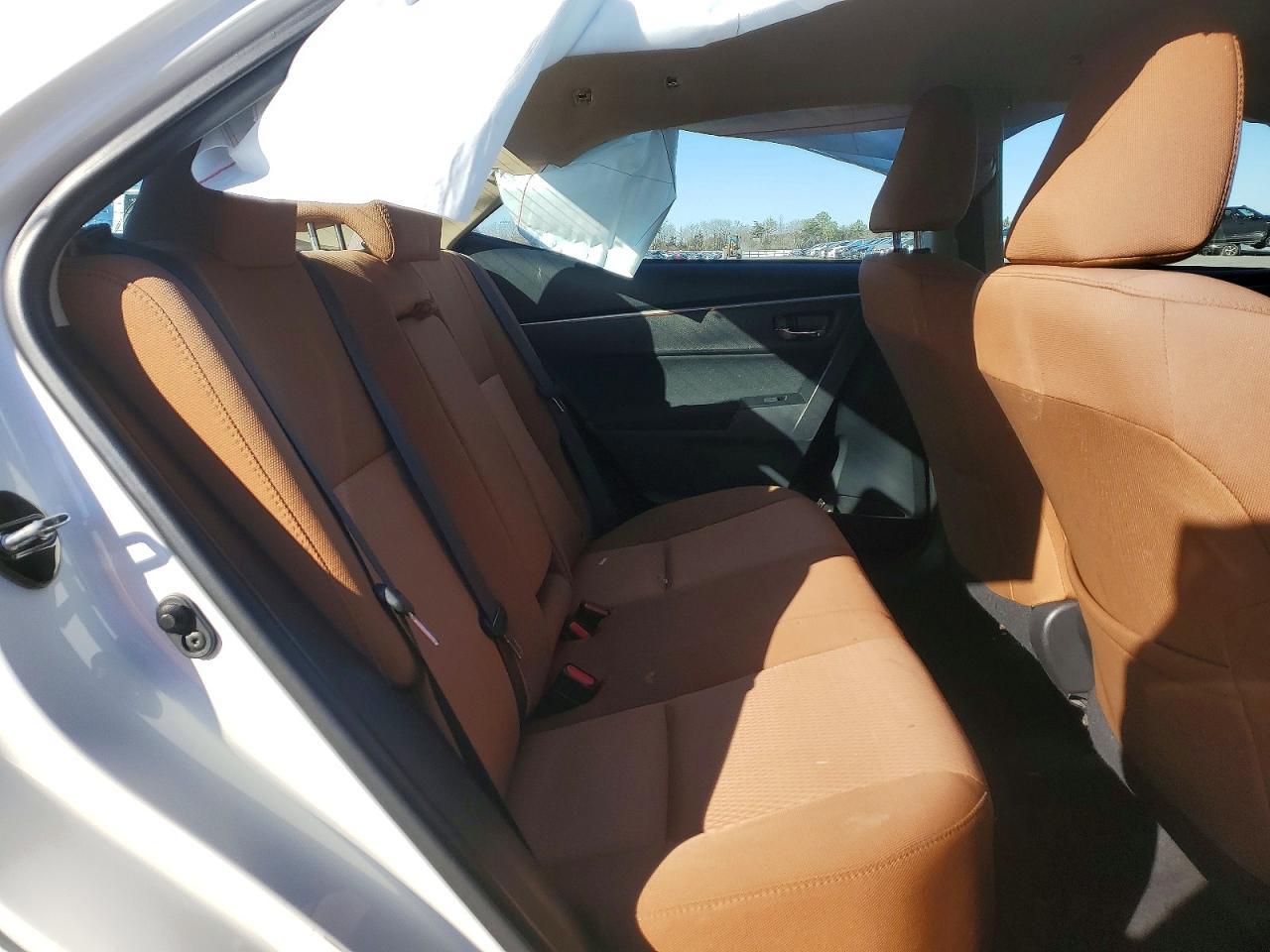 2015 TOYOTA COROLLA