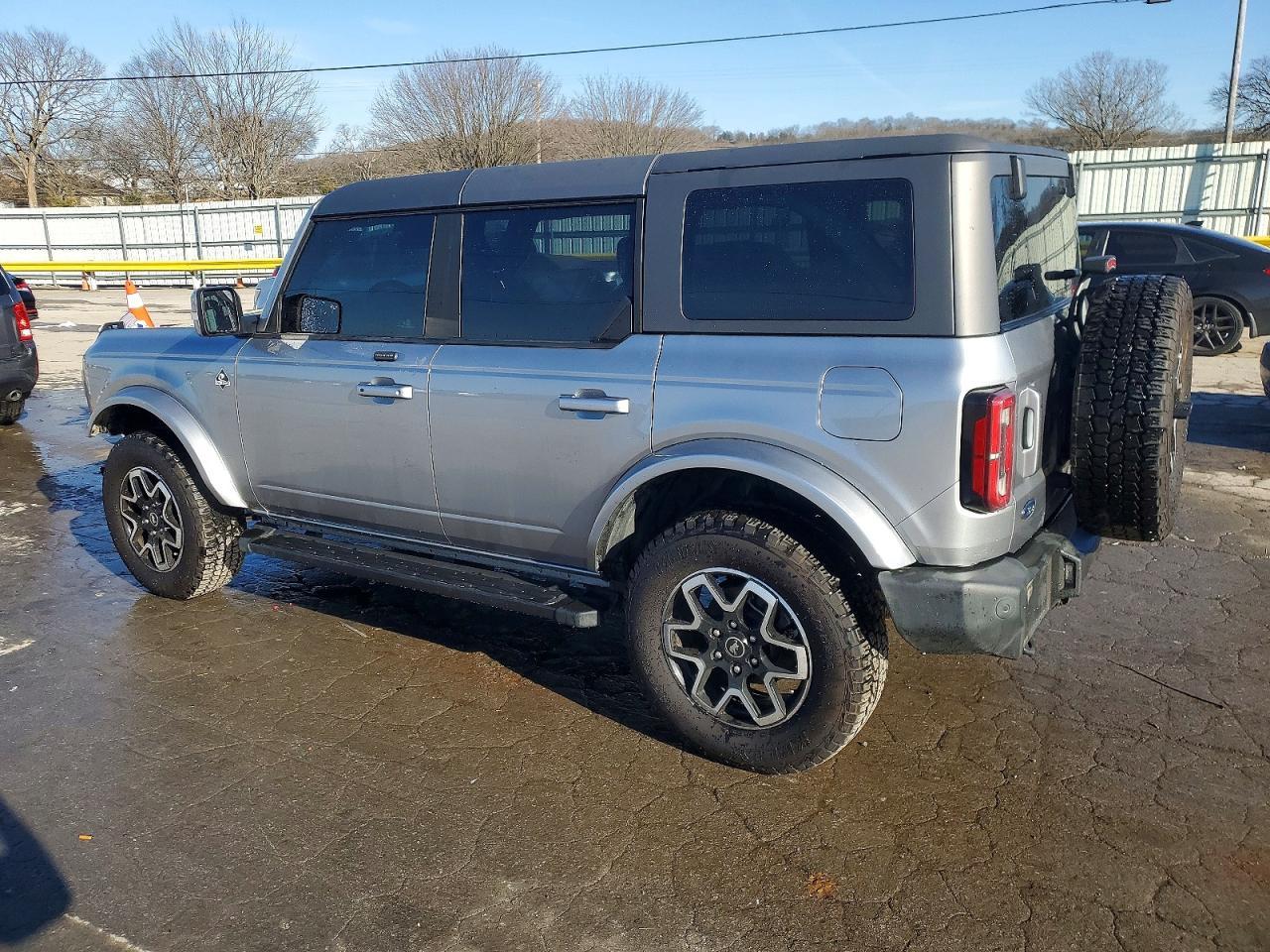 2021 FORD Bronco