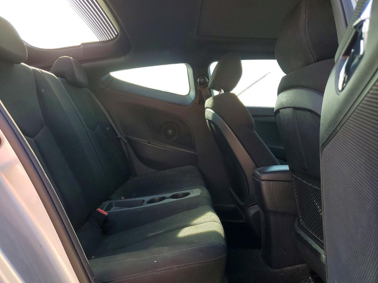 2017 HYUNDAI VELOSTER