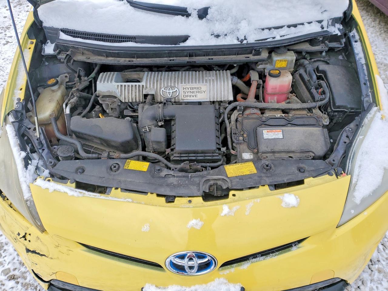 2013 TOYOTA PRIUS