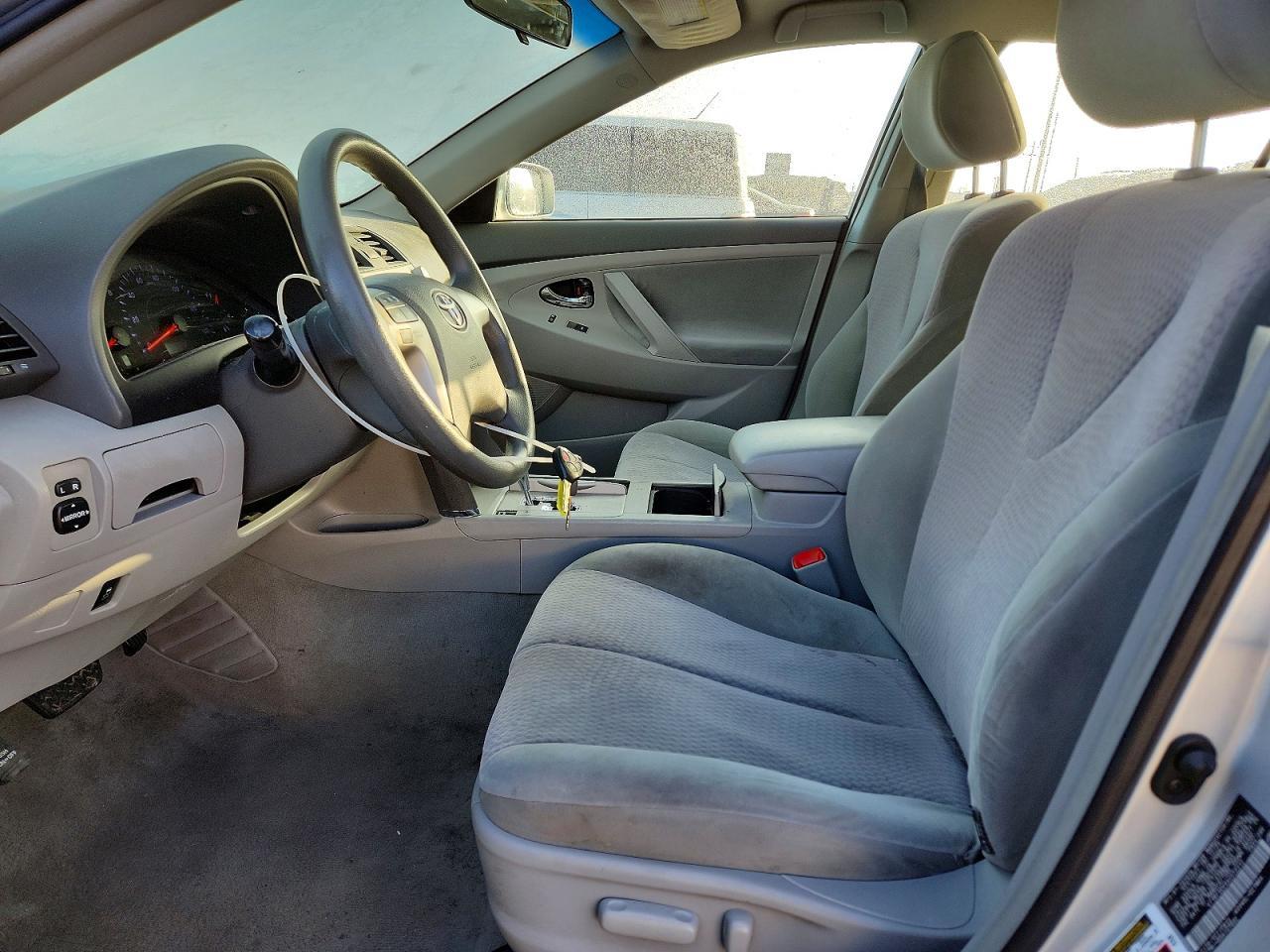 2010 TOYOTA CAMRY
