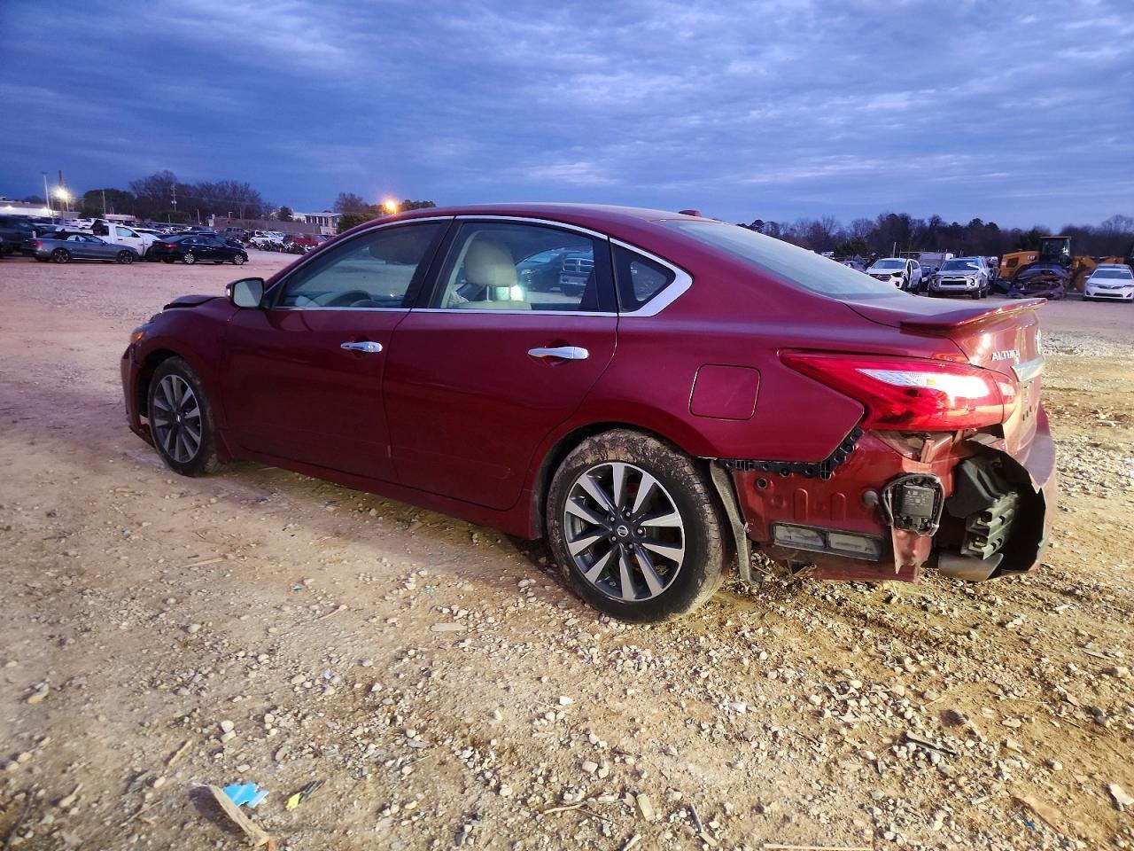 2017 NISSAN ALTIMA