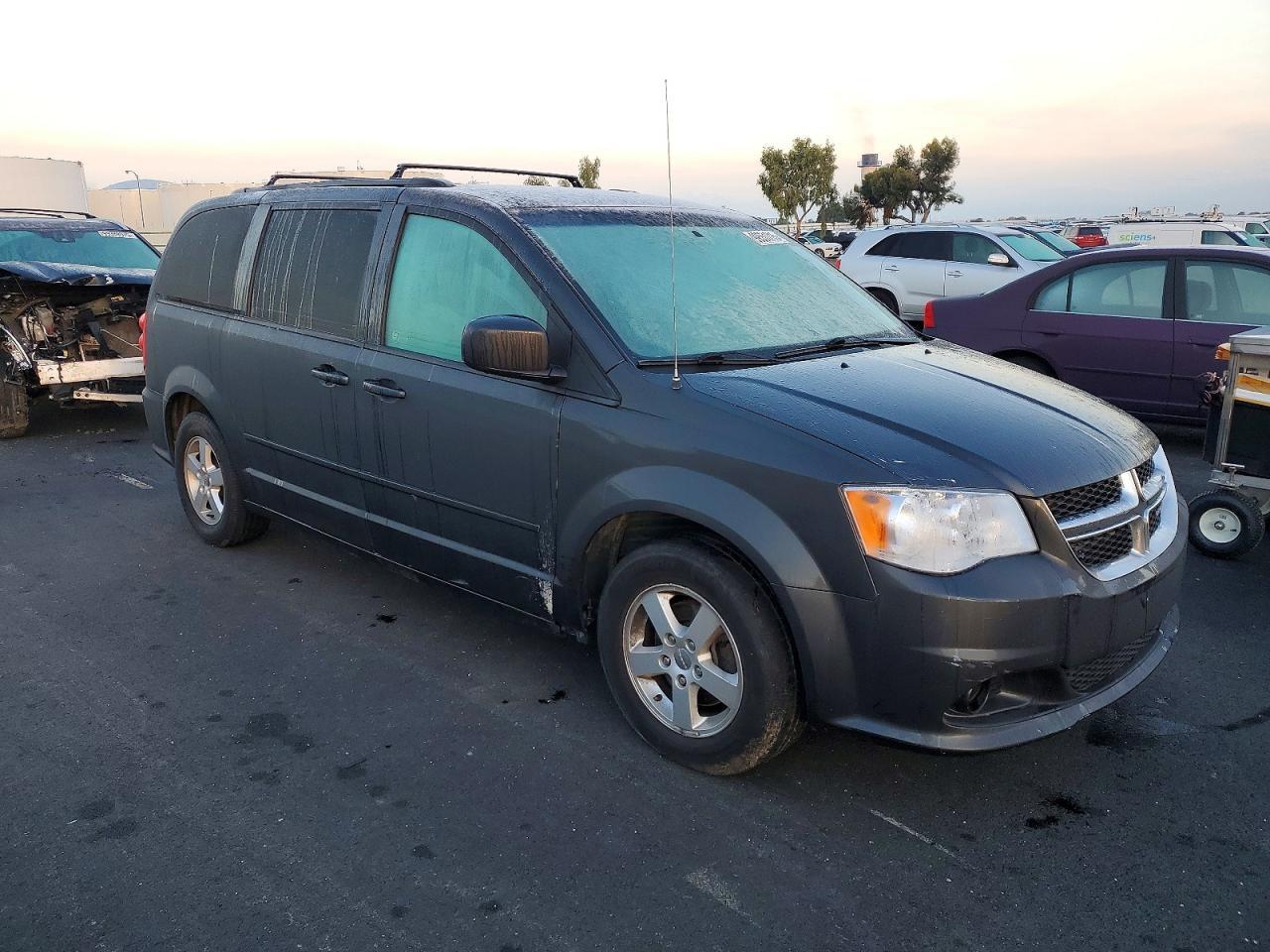 2014 DODGE GRAND CARAVAN