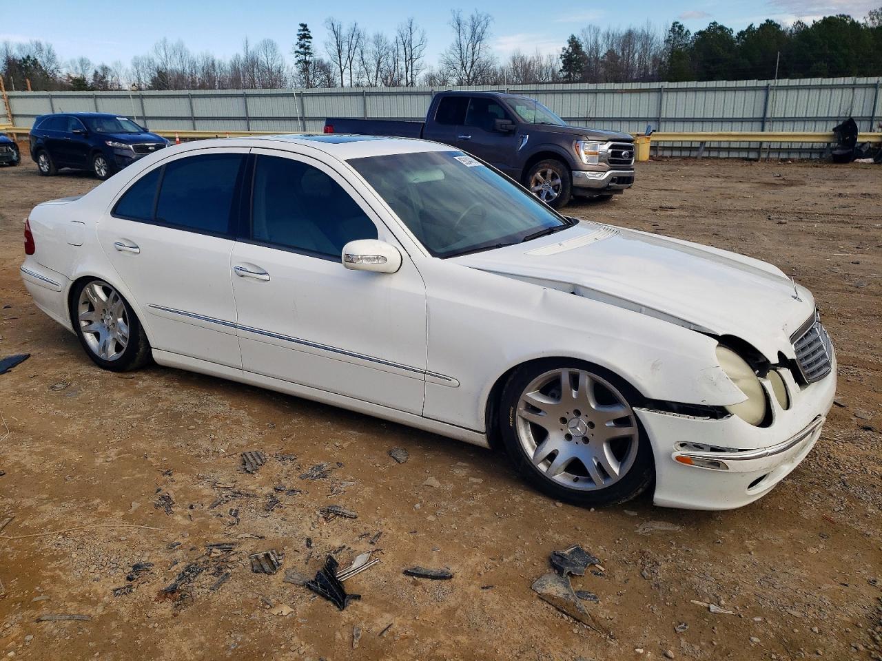2003 MERCEDES-BENZ E-Class