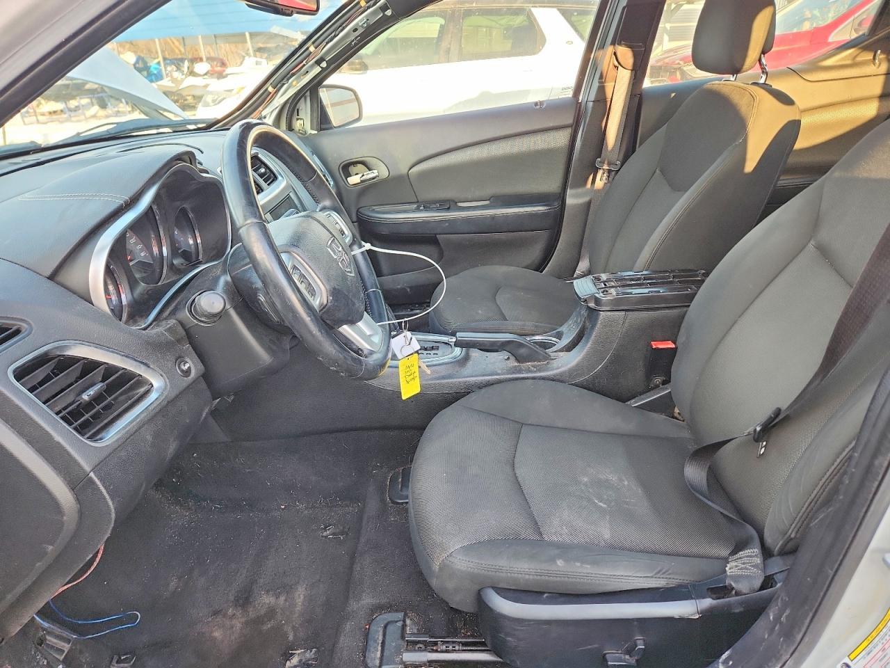 2012 DODGE Avenger