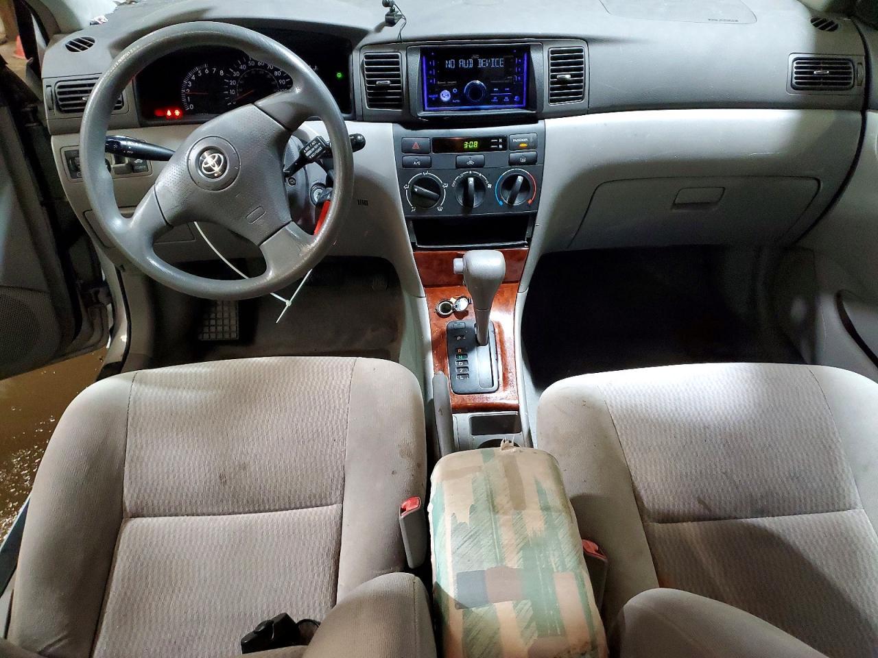 2005 TOYOTA COROLLA