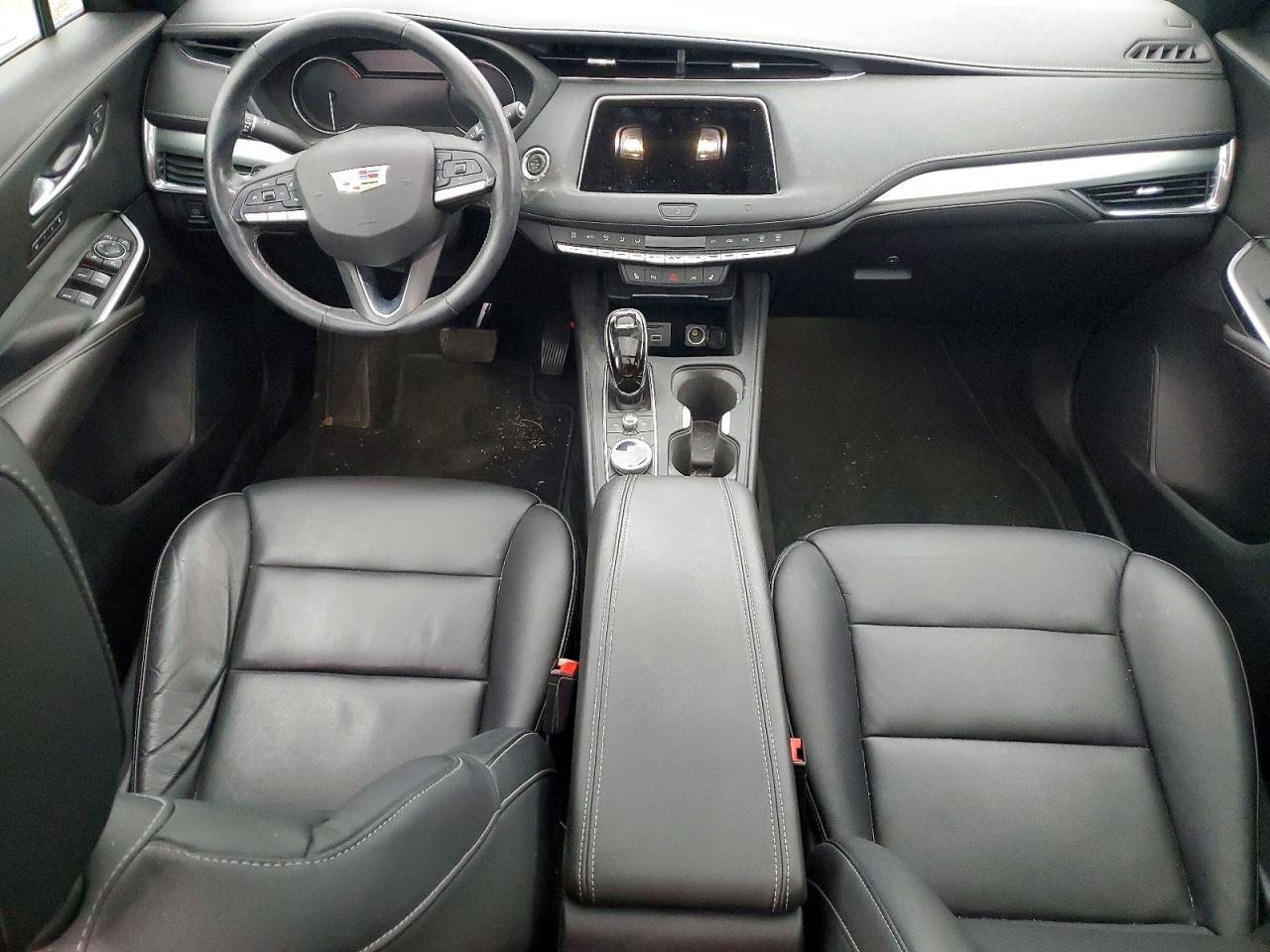 2020 CADILLAC XT4