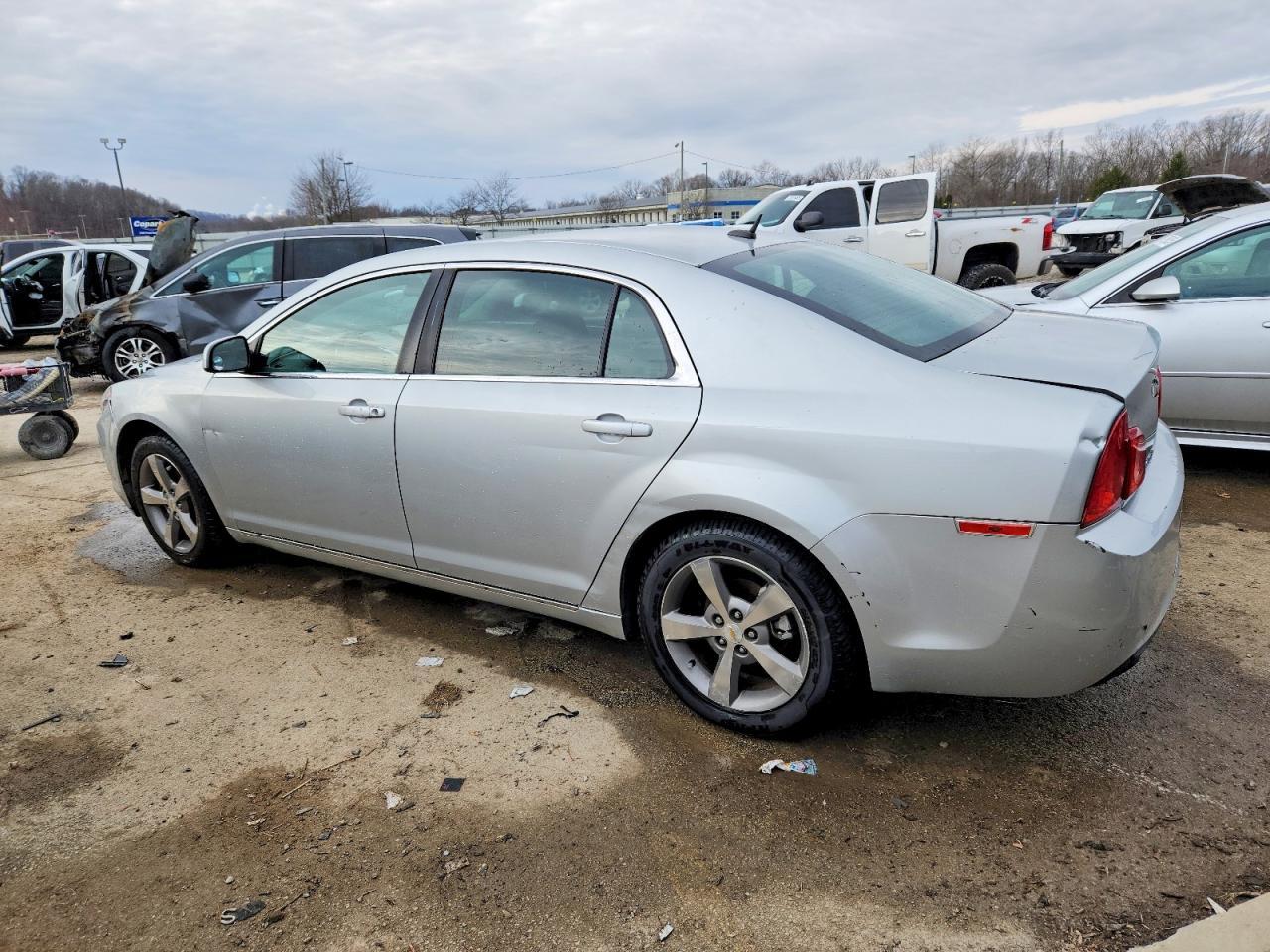 2011 CHEVROLET MALIBU