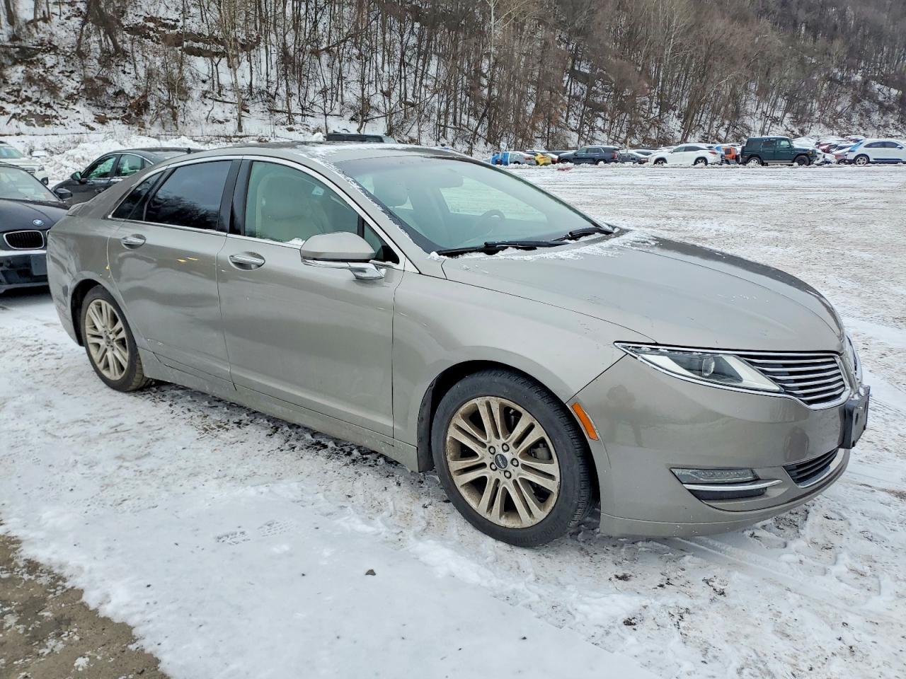2016 LINCOLN MKZ
