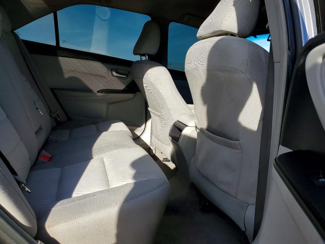 2017 TOYOTA CAMRY