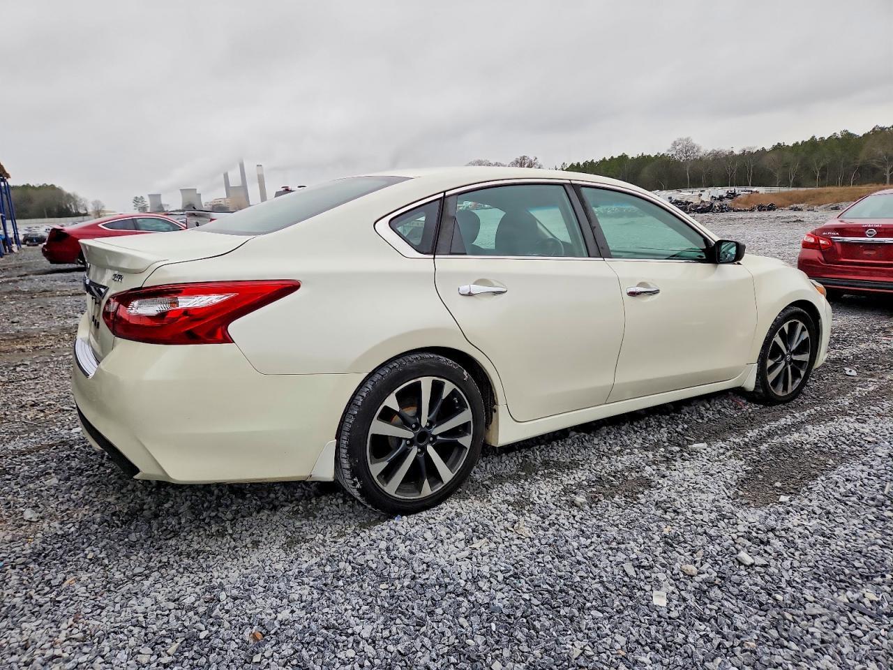 2016 NISSAN ALTIMA