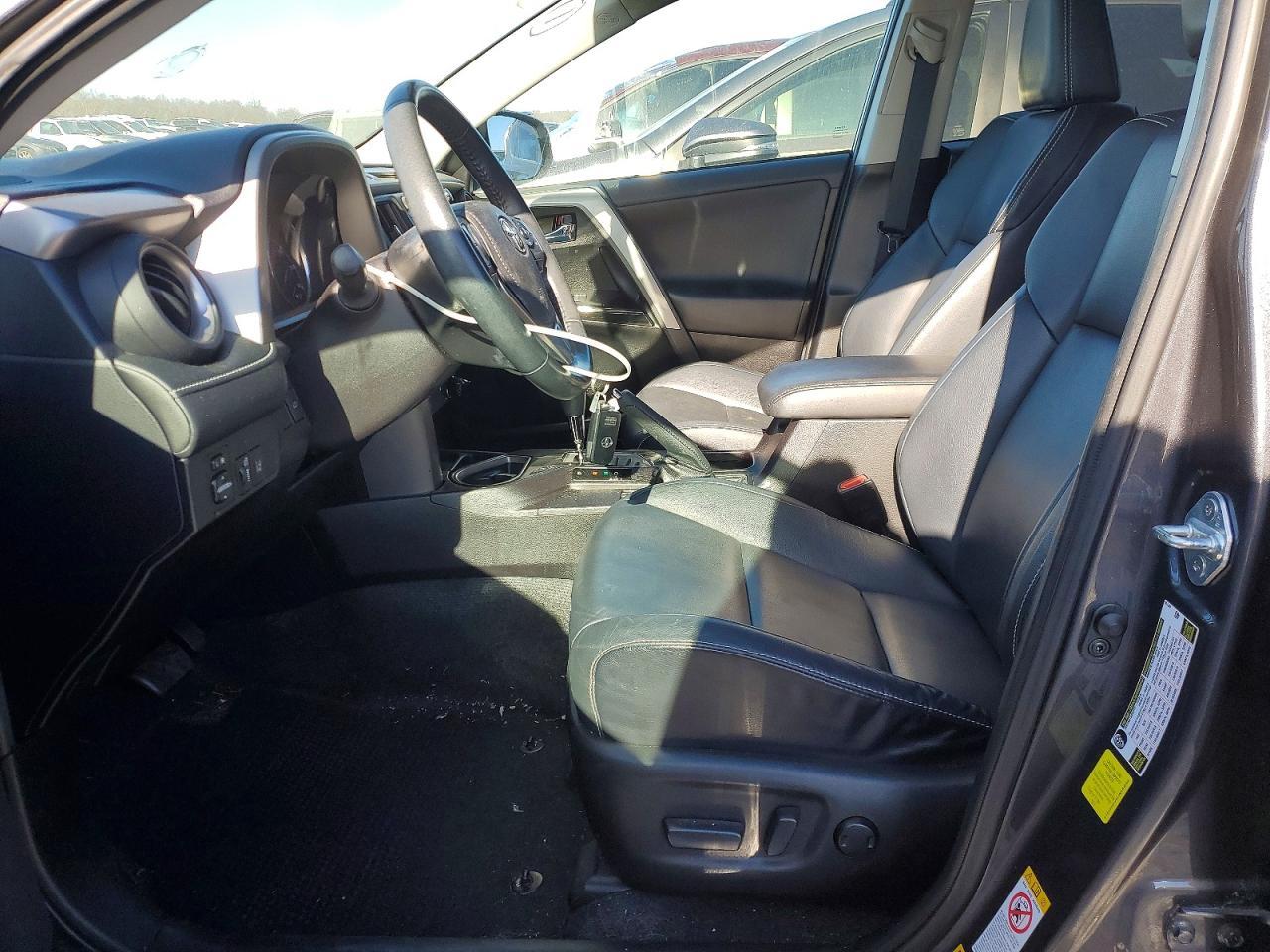 2017 TOYOTA RAV4