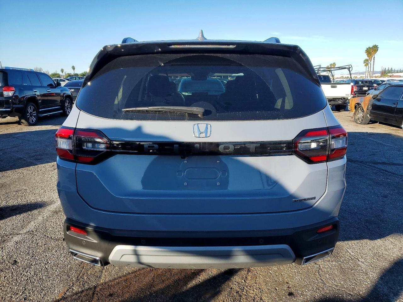 2025 HONDA PILOT