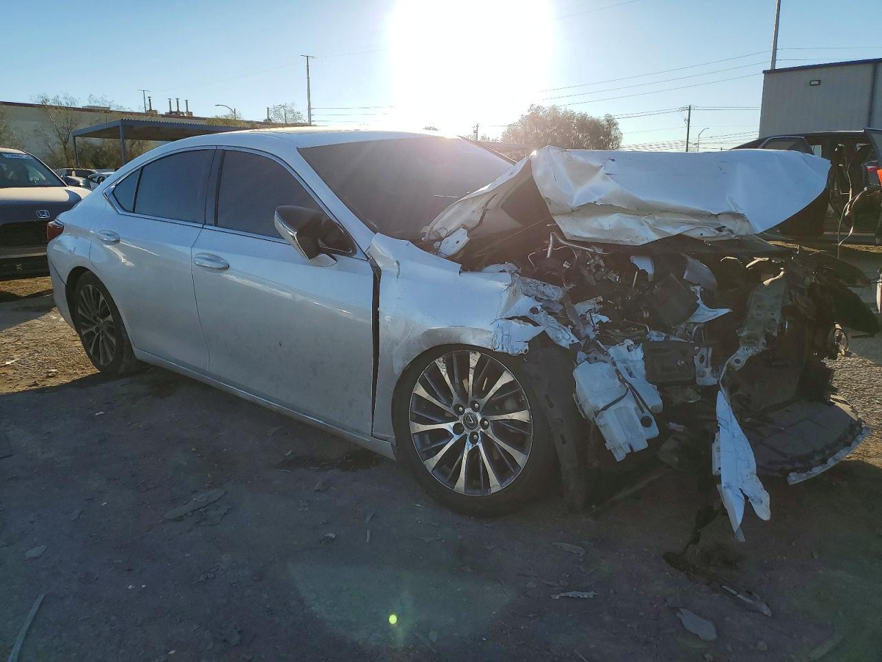 2019 LEXUS ES 350
