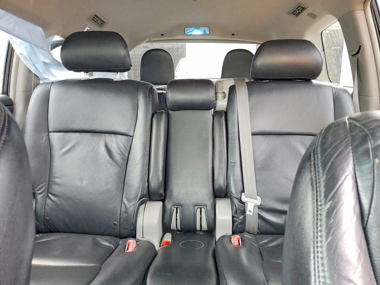 2011 TOYOTA HIGHLANDER