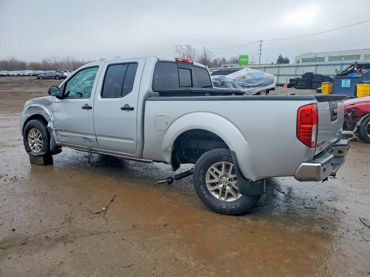2015 NISSAN Frontier