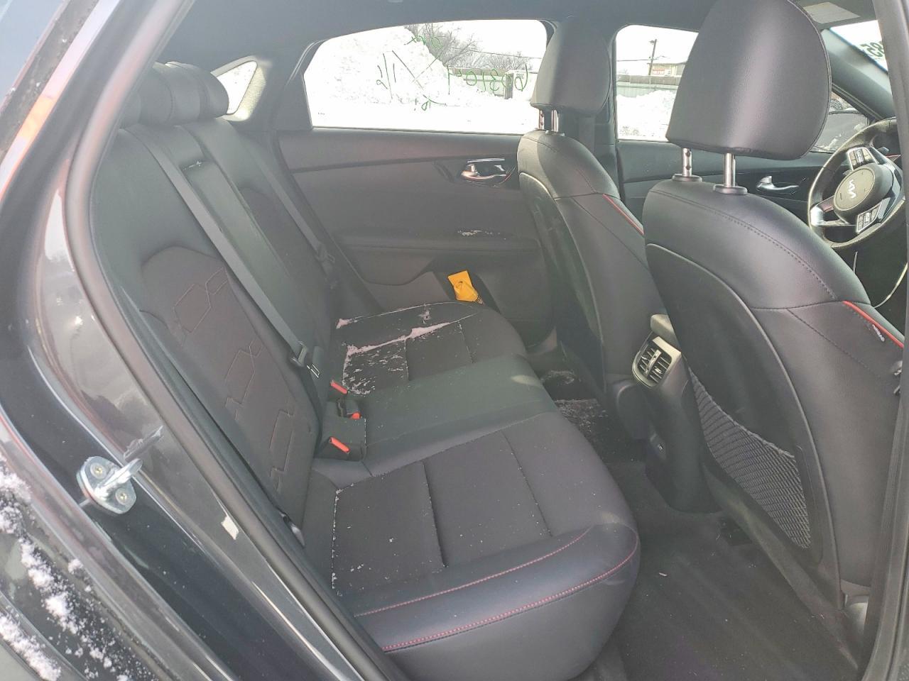 2023 KIA FORTE