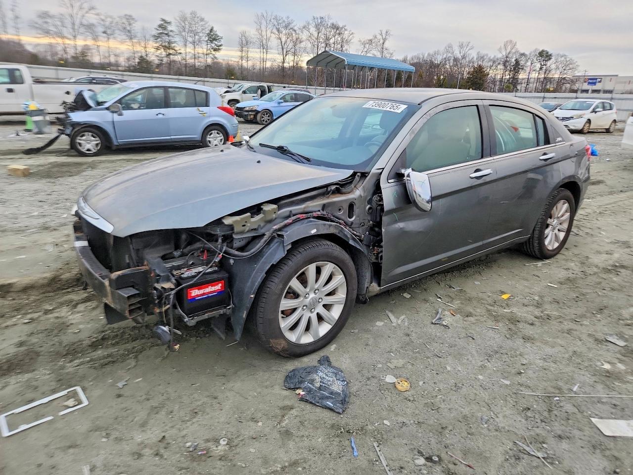 2013 CHRYSLER 200