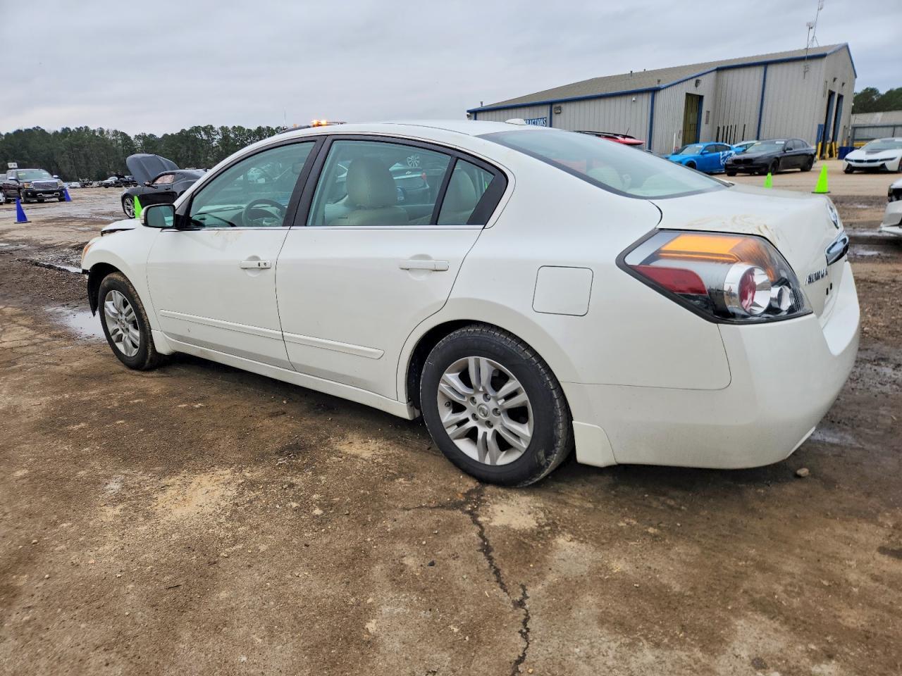 2011 NISSAN ALTIMA