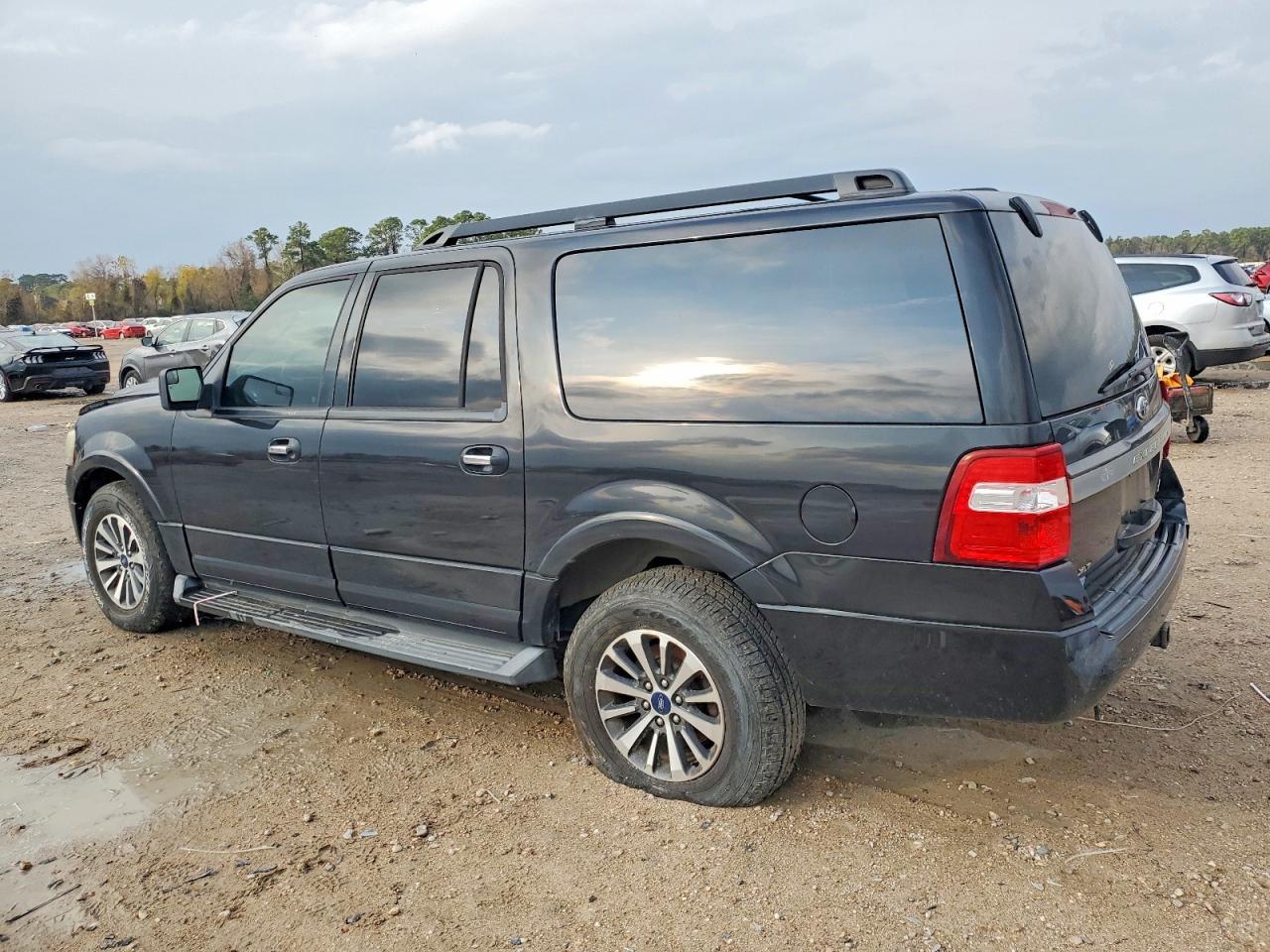 2015 FORD Expedition