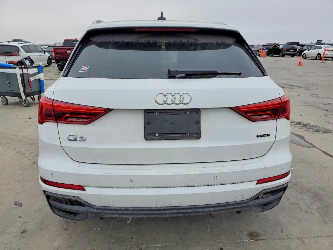 2024 AUDI Q3