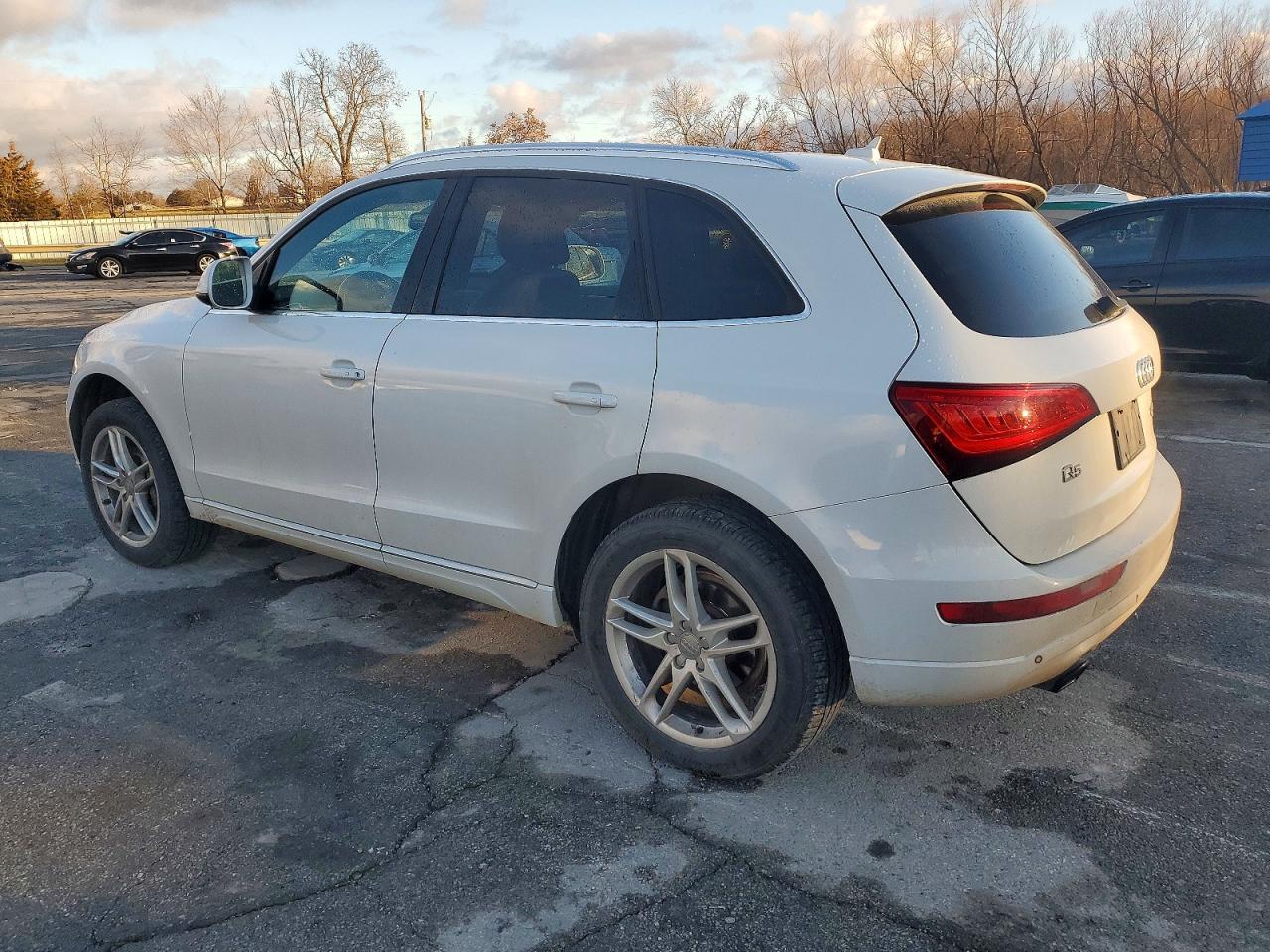 2014 AUDI Q5