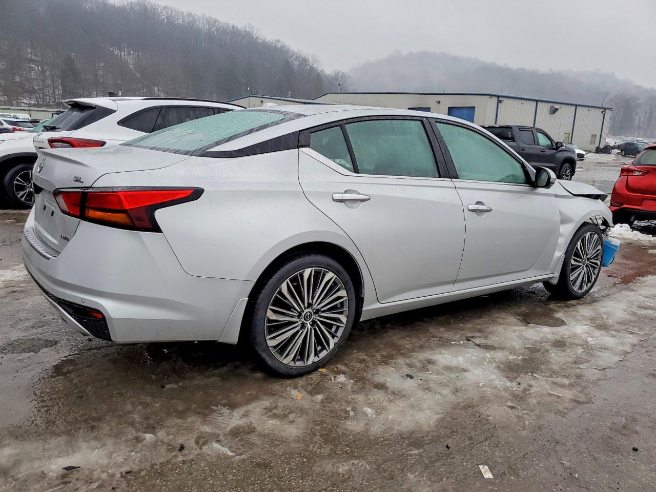 2023 NISSAN ALTIMA