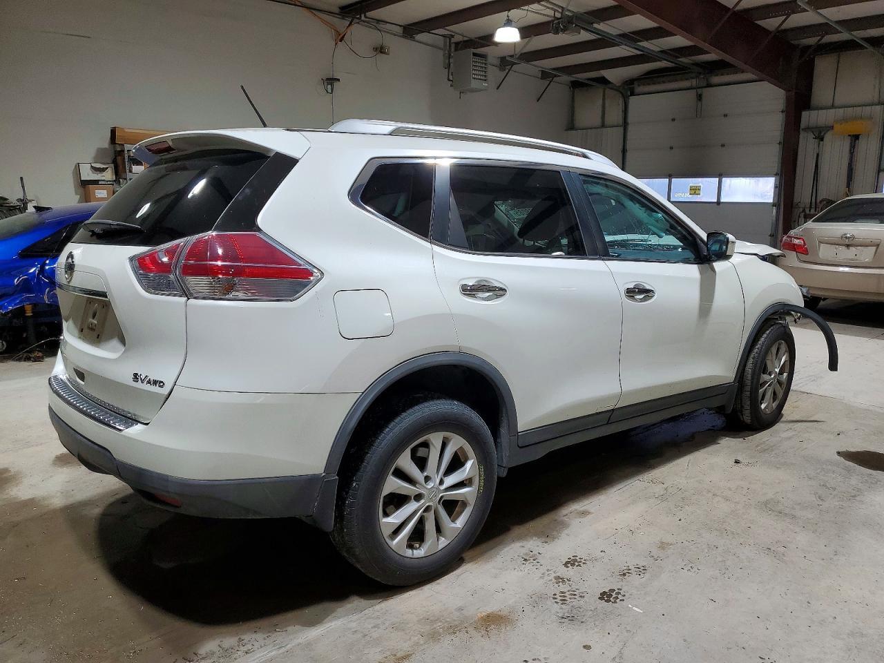 2016 NISSAN ROGUE