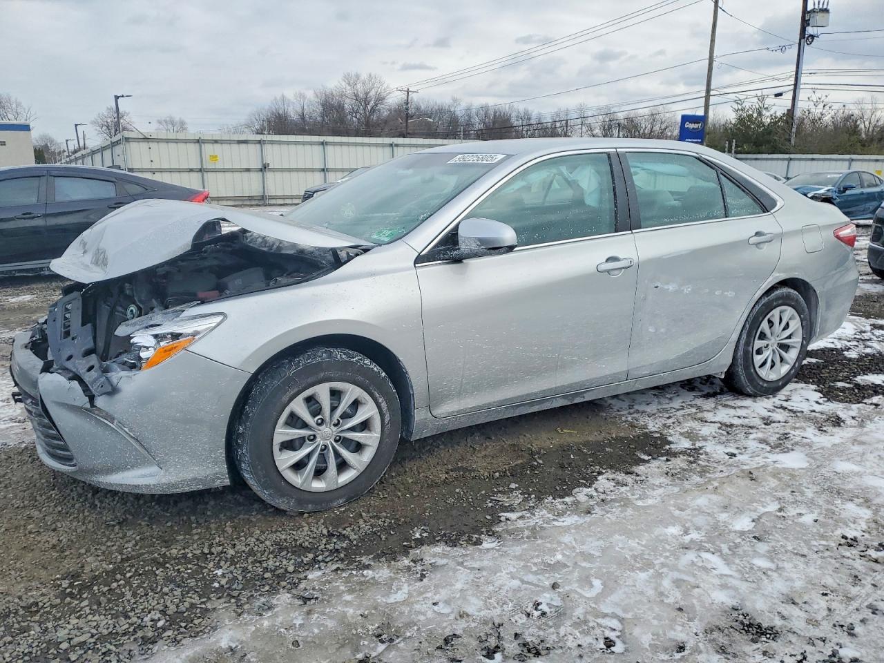 2017 TOYOTA CAMRY