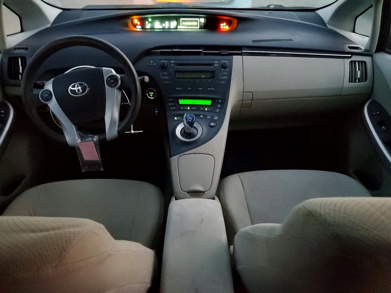 2010 TOYOTA PRIUS