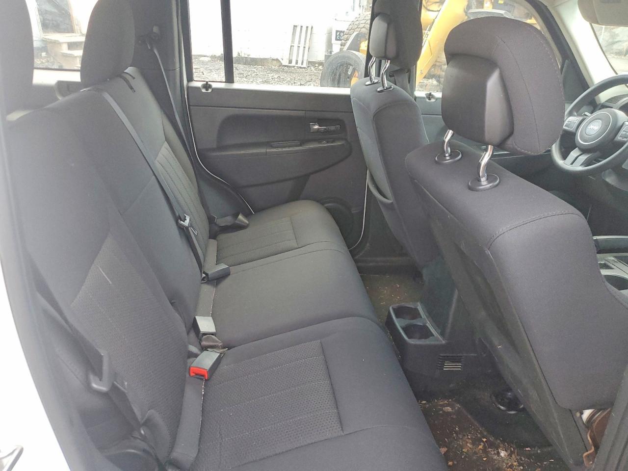 2011 JEEP Liberty
