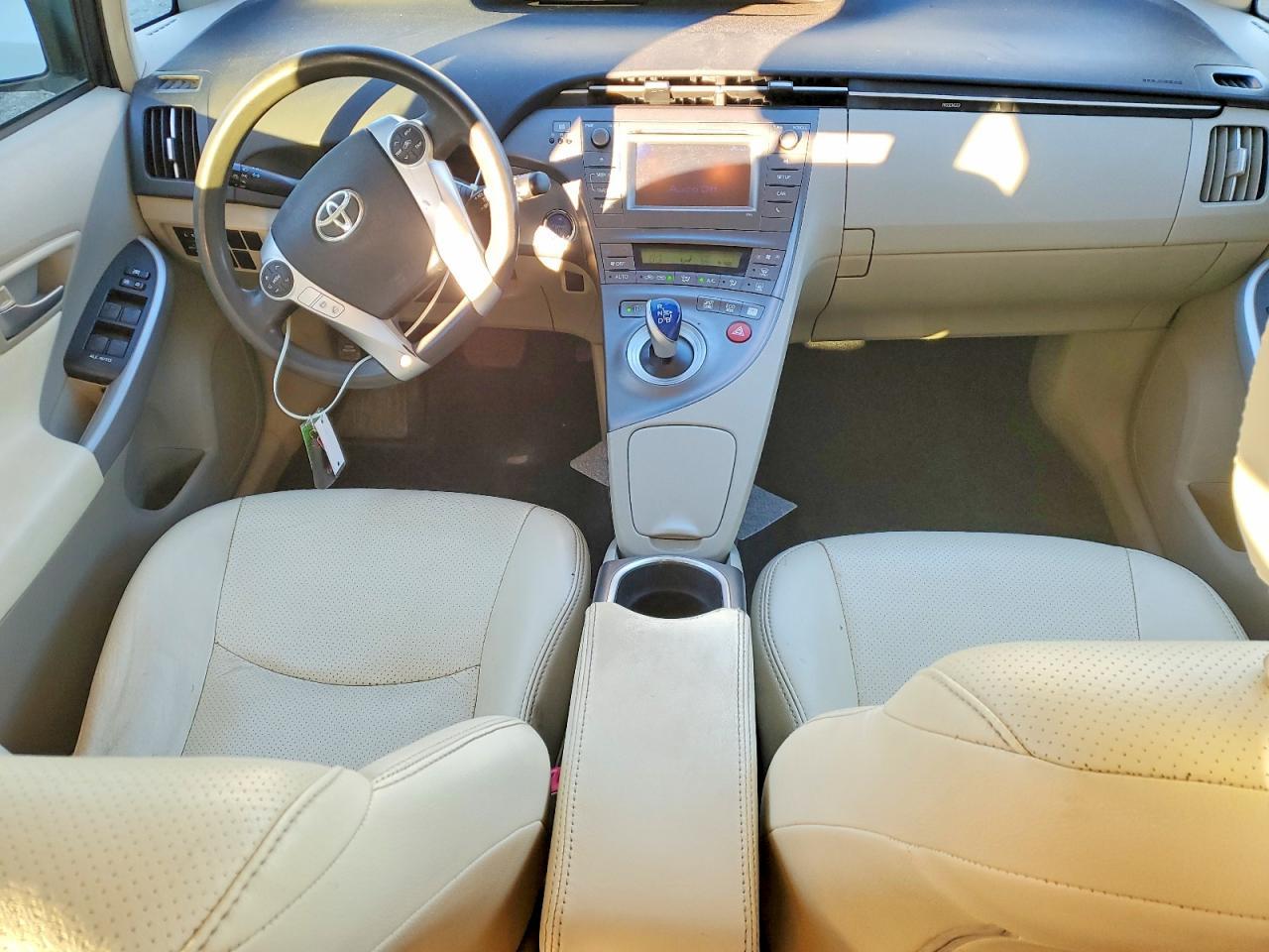 2012 TOYOTA PRIUS