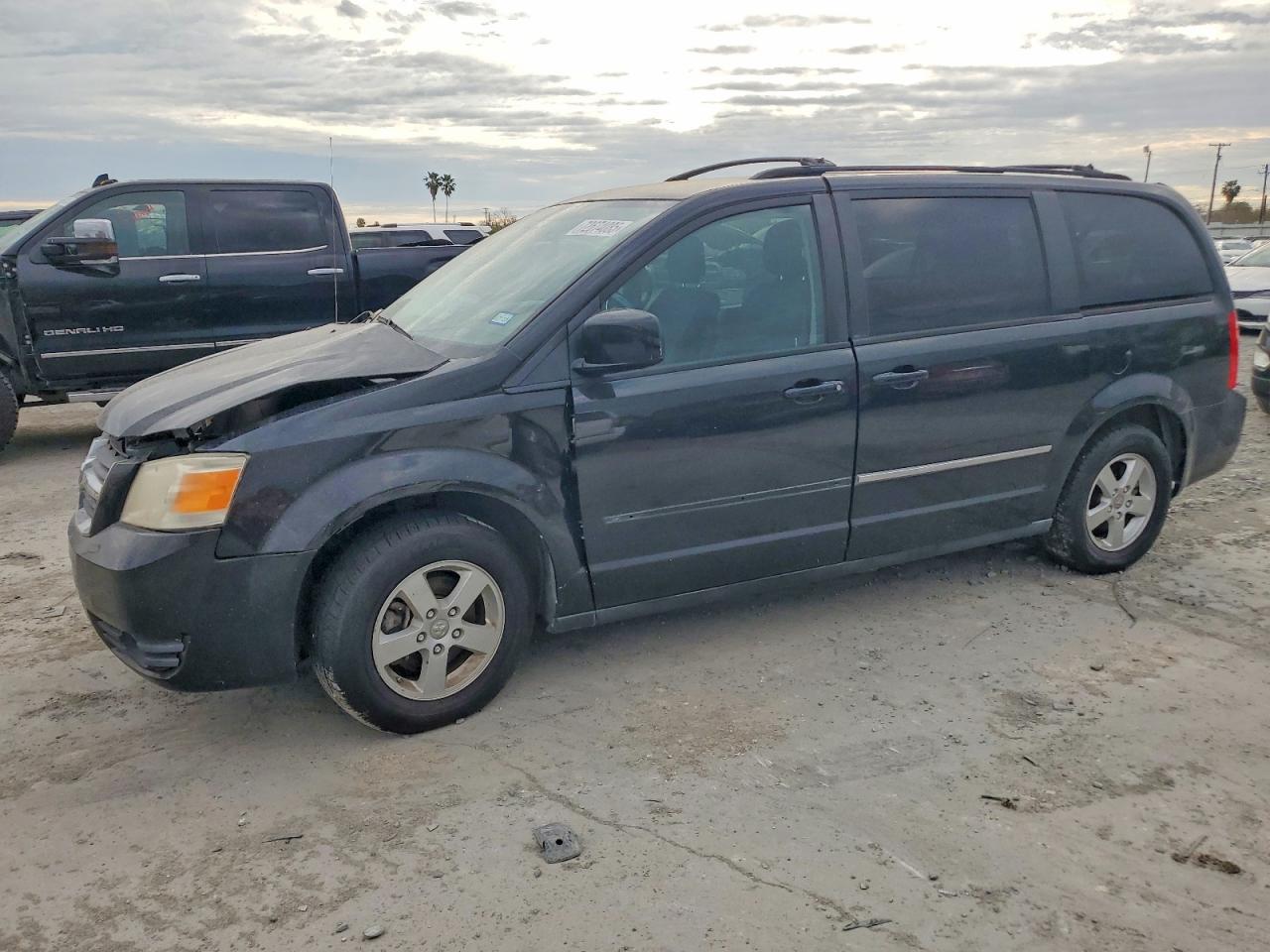 2010 DODGE GRAND CARAVAN