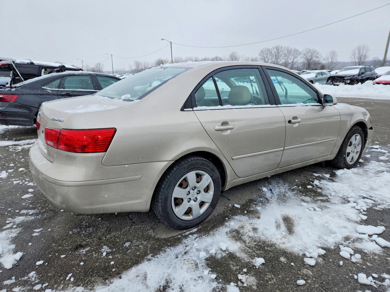 2010 HYUNDAI SONATA