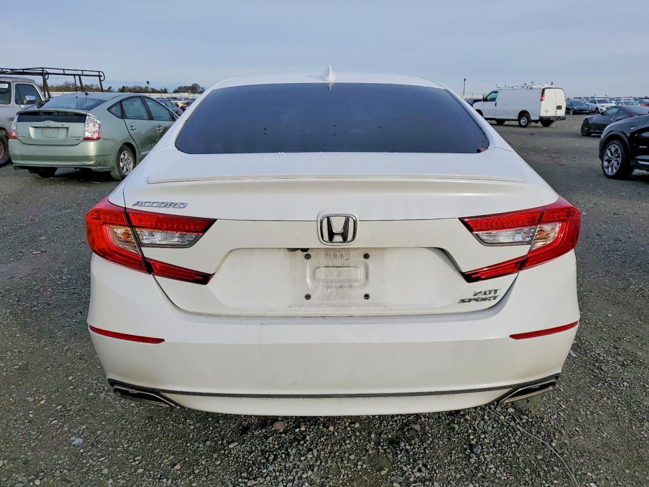 2018 HONDA ACCORD