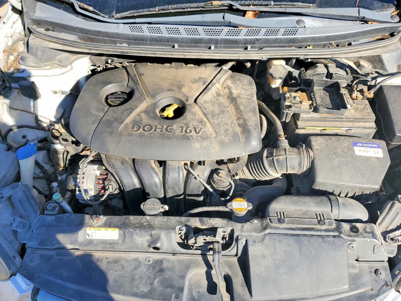 2012 HYUNDAI ELANTRA