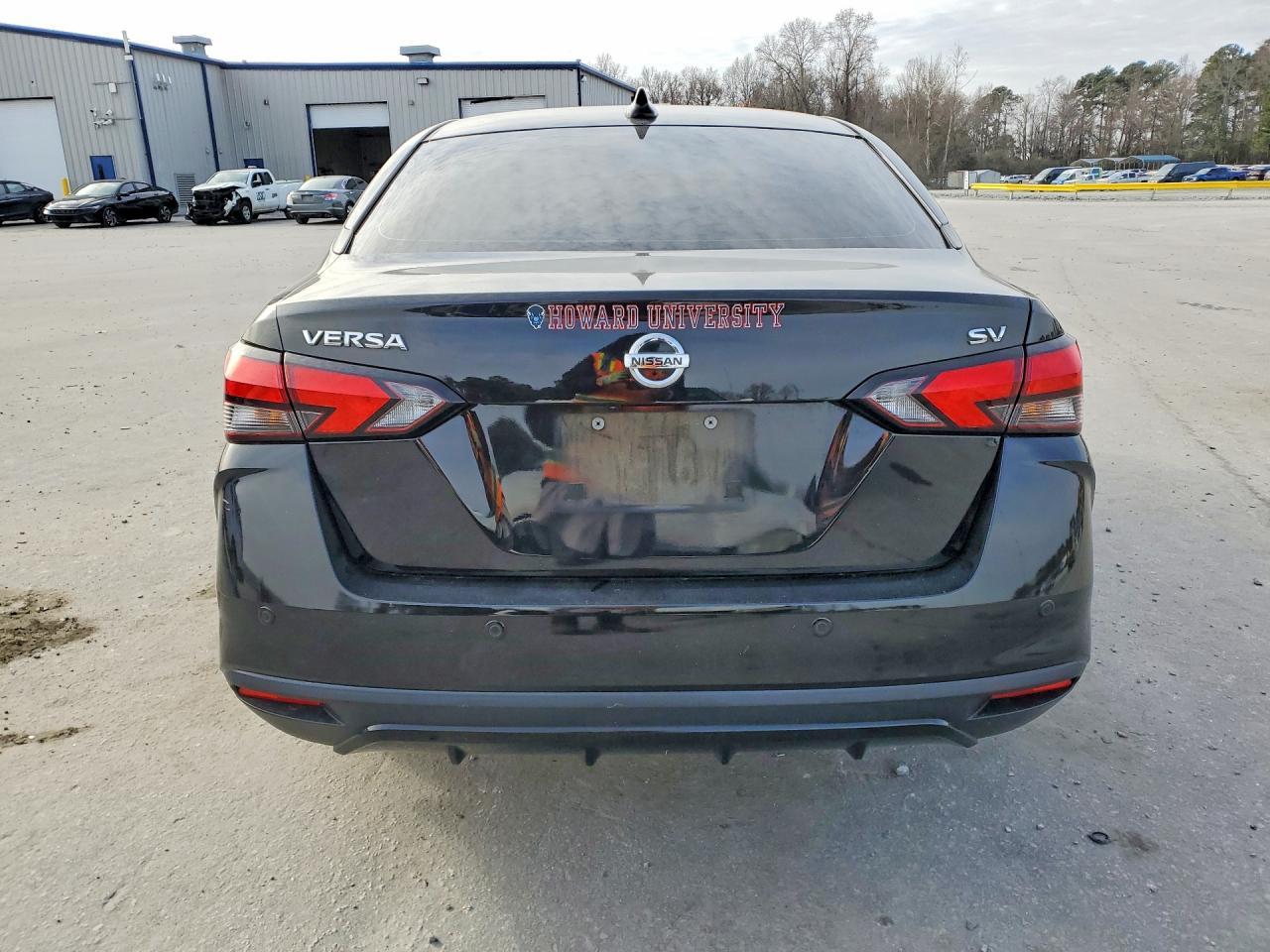 2021 NISSAN VERSA