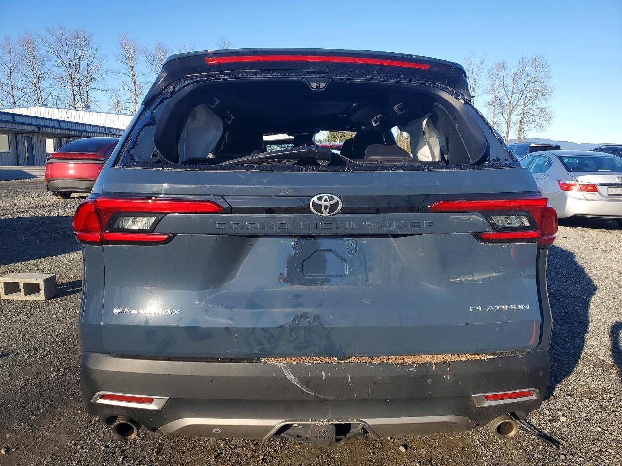 2024 TOYOTA HIGHLANDER