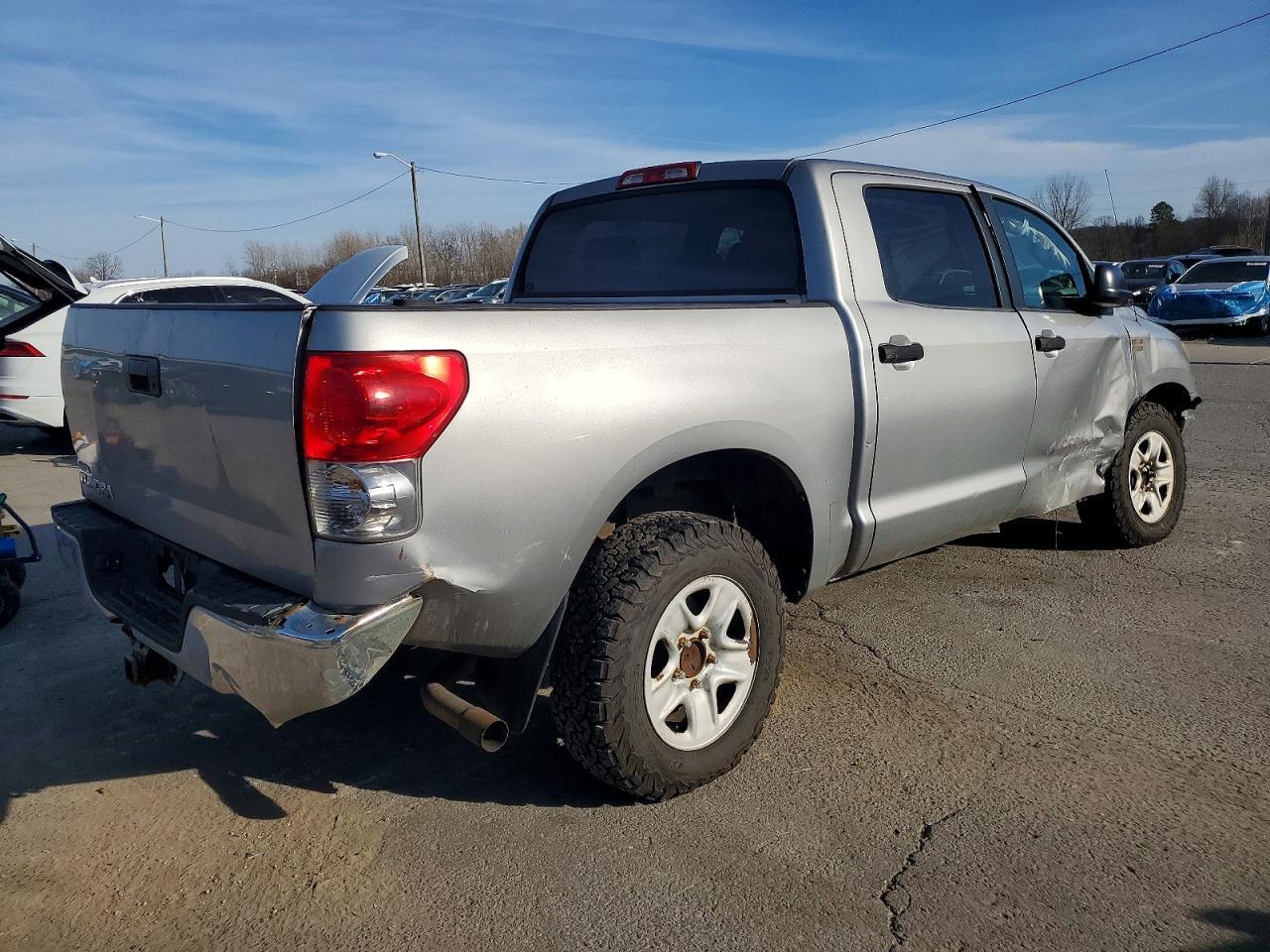 2008 TOYOTA TUNDRA