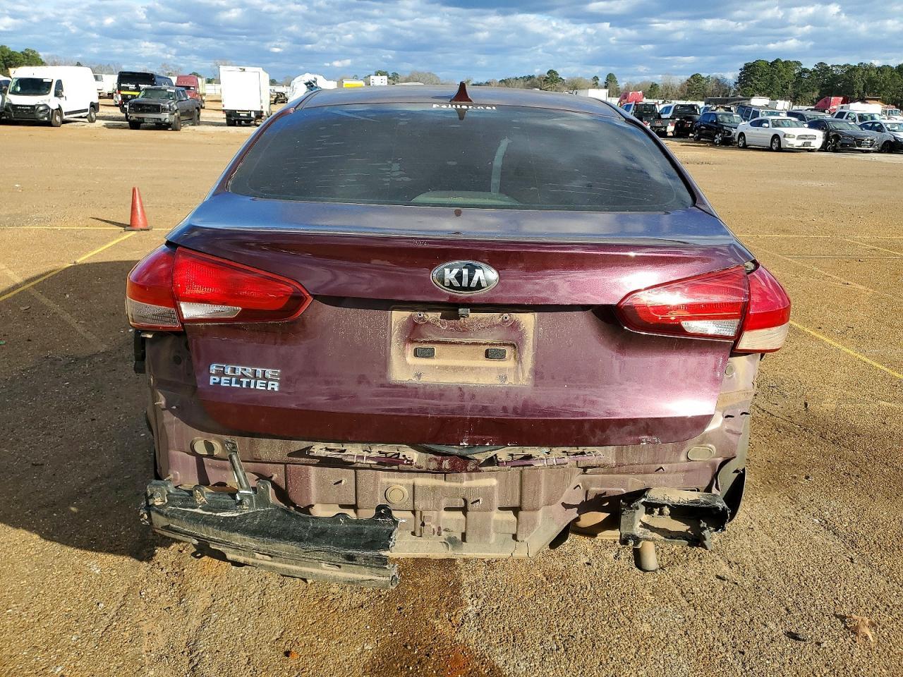 2017 KIA FORTE