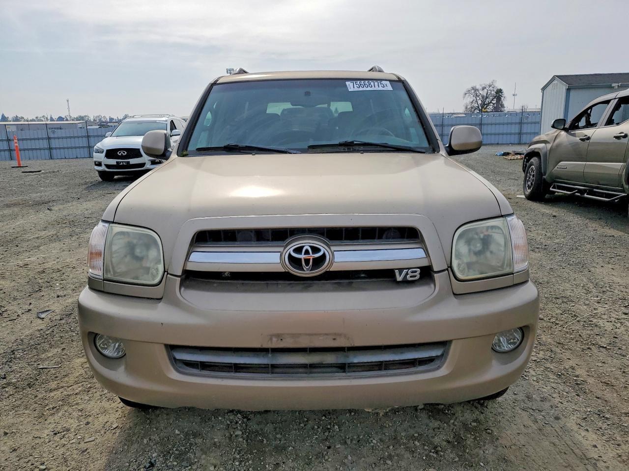 2005 TOYOTA Sequoia